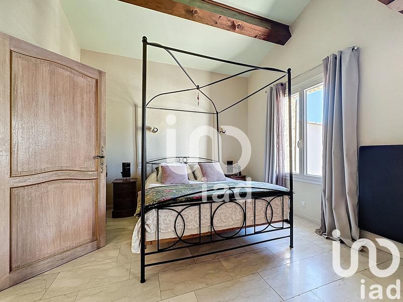 Maison - 445 m² - 19 pièces