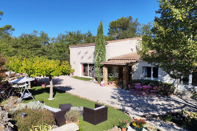 Maison - 175 m² - 8 pièces