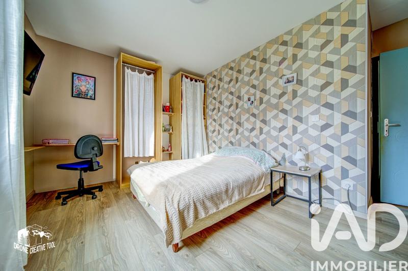 Maison - 112 m² - 6 pièces