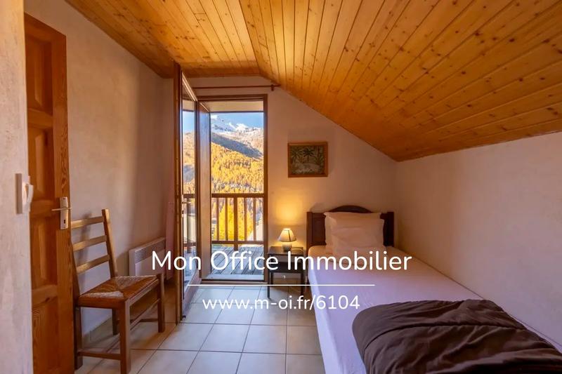 Châlet - 144 m² - 8 pièces