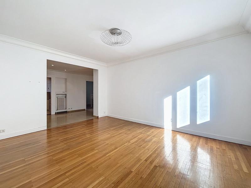 Appartement - 102 m² - 5 pièces