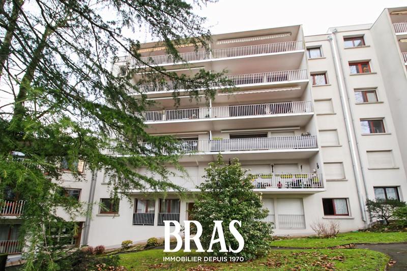 Appartement - 84 m² - 4 pièces