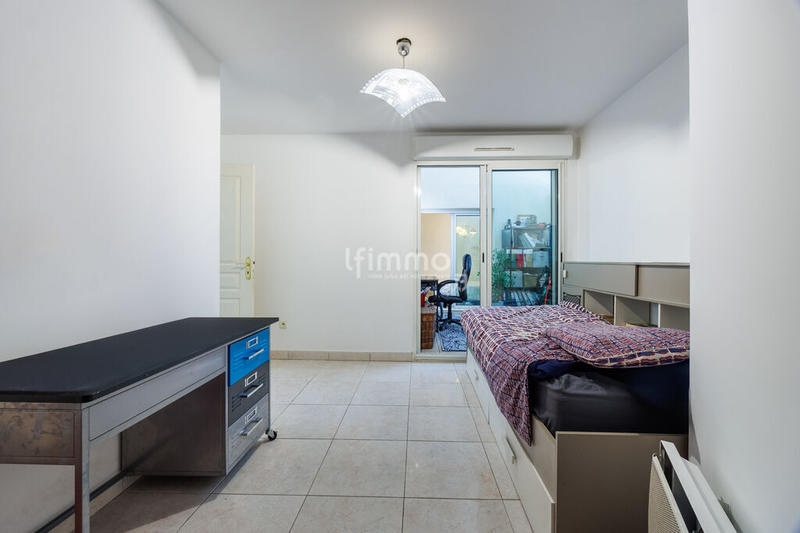 Appartement - 83 m² - 4 pièces