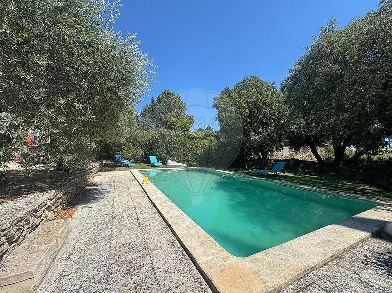 Maison - 102 m² - 6 pièces