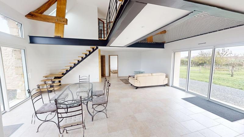 Maison ancienne - 214 m² - 7 pièces