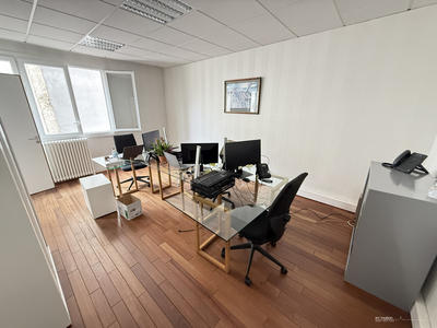 Bureau - 320 m² - 10 pièces