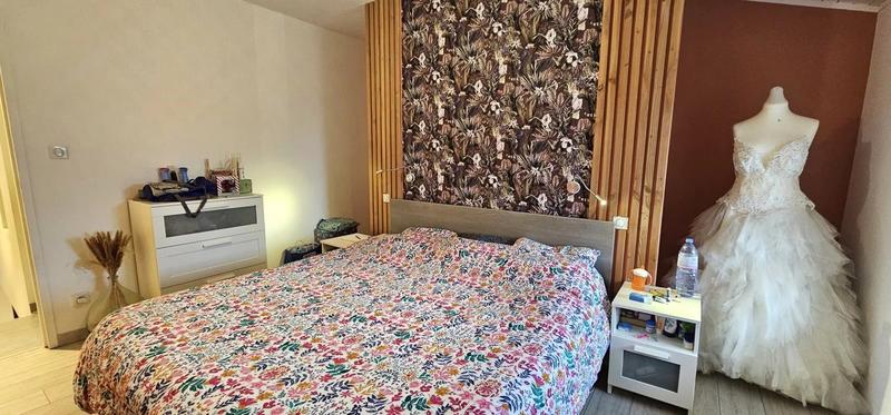 Maison - 210 m² - 7 pièces