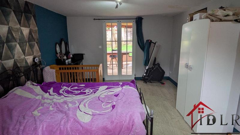 Maison - 240 m² - 9 pièces