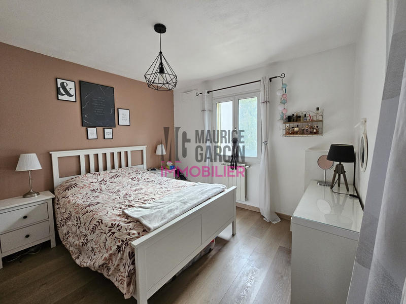 Villa - 96 m² - 5 pièces