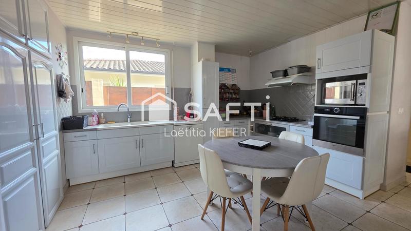 Maison - 179 m² - 7 pièces