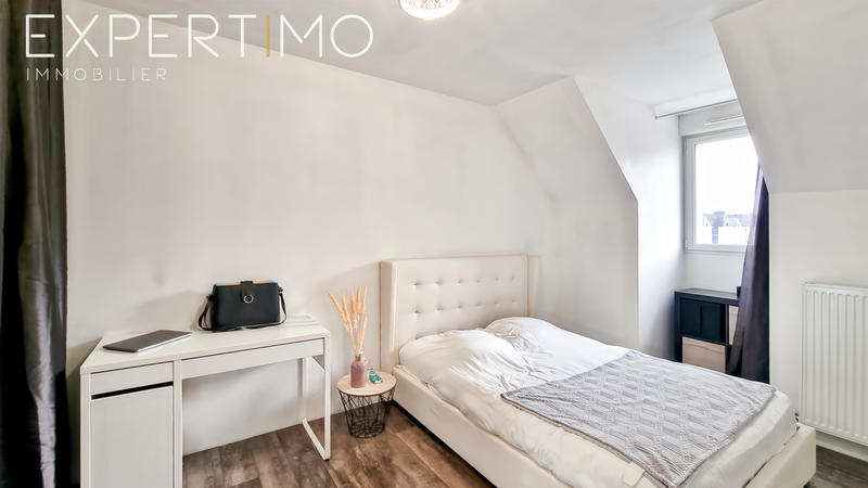 Maison - 110 m² - 6 pièces