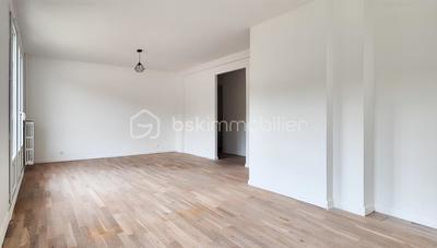 Appartement - 65 m² - 4 pièces