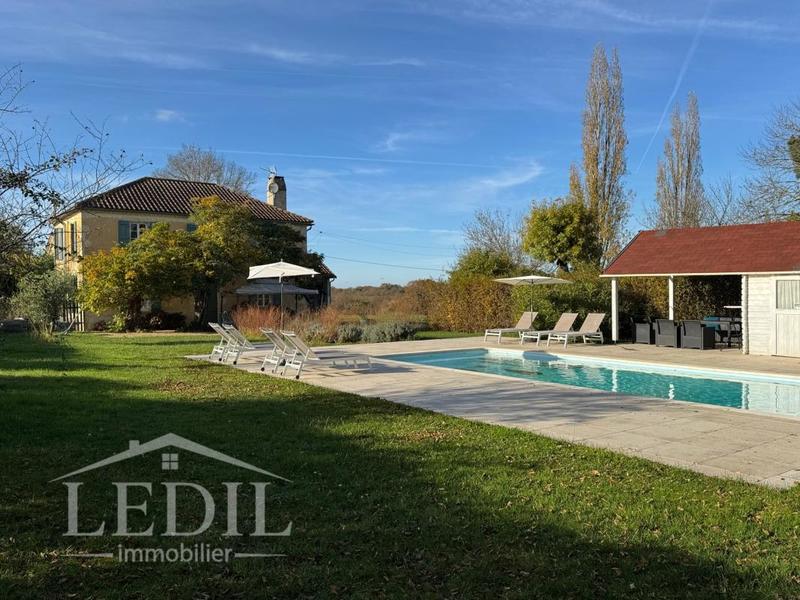 Gîte - 215 m² - 7 pièces