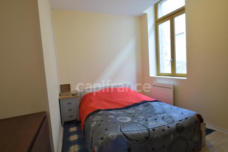 Immeuble - 82 m² - 8 pièces