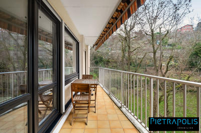 Appartement - 107 m² - 4 pièces