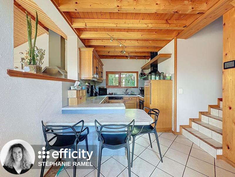 Maison - 143 m² - 6 pièces