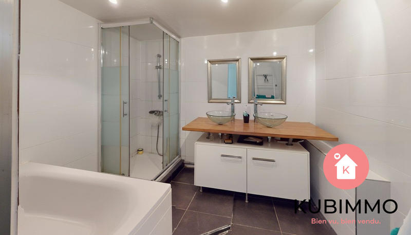 Maison - 119 m² - 6 pièces