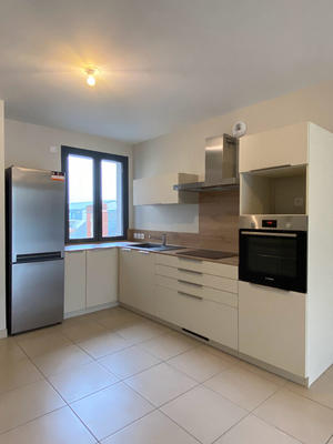 Appartement - 93 m² - 3 pièces