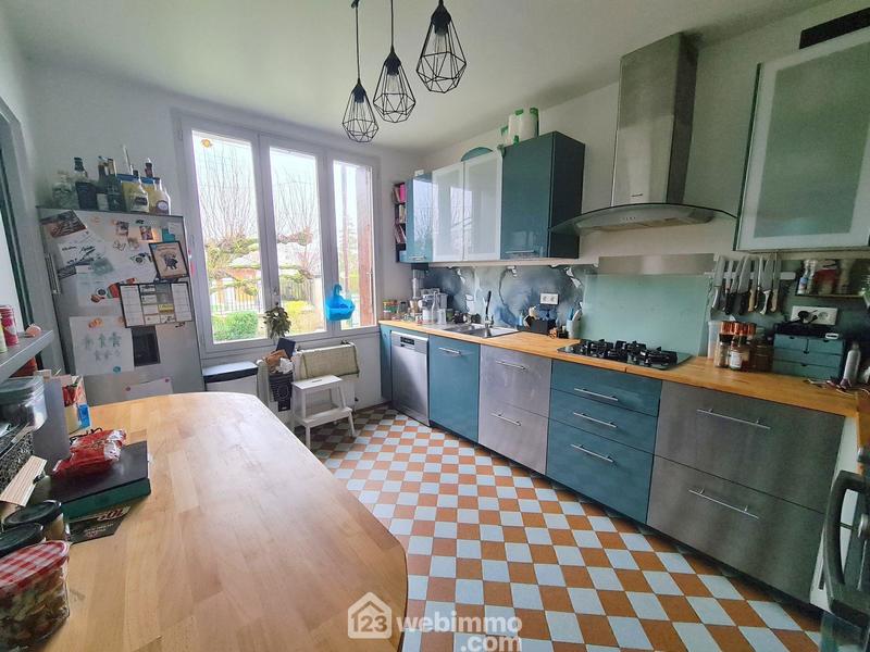 Maison - 142 m² - 6 pièces