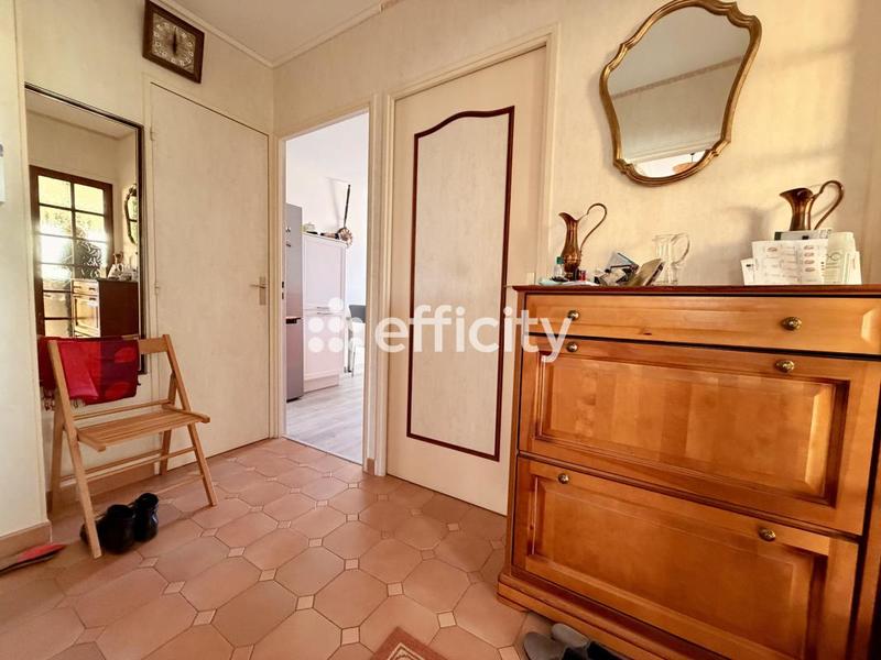 Appartement - 100 m² - 3 pièces