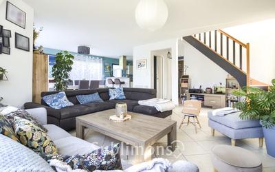 Maison contemporaine - 121 m² - 6 pièces