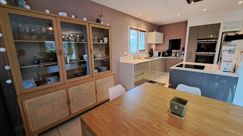 Maison - 115 m² - 4 pièces