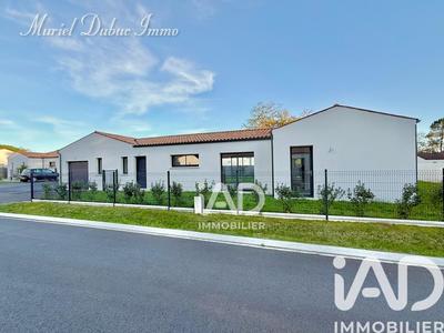 Maison - 143 m² - 6 pièces