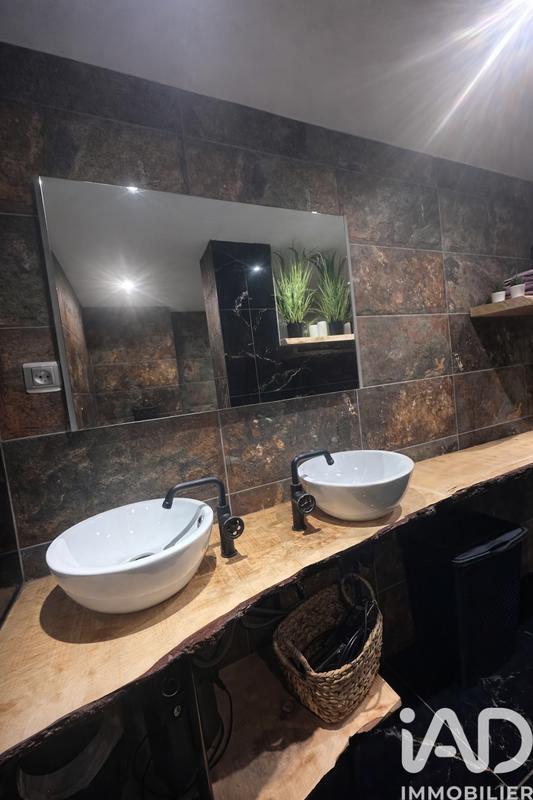 Appartement - 93 m² - 4 pièces