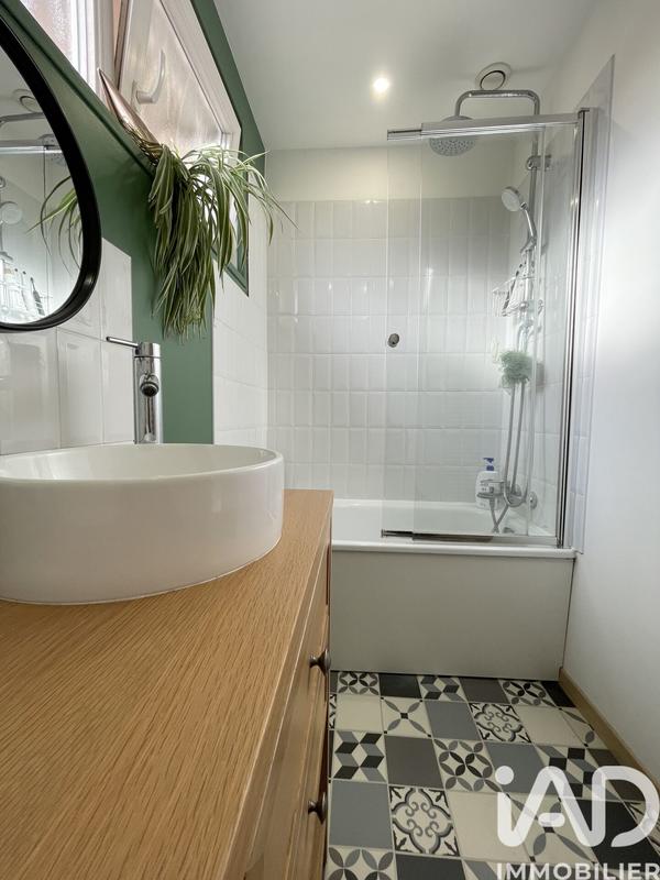 Maison - 94 m² - 4 pièces