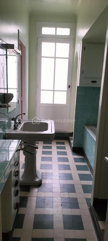 Maison ancienne - 210 m² - 5 pièces