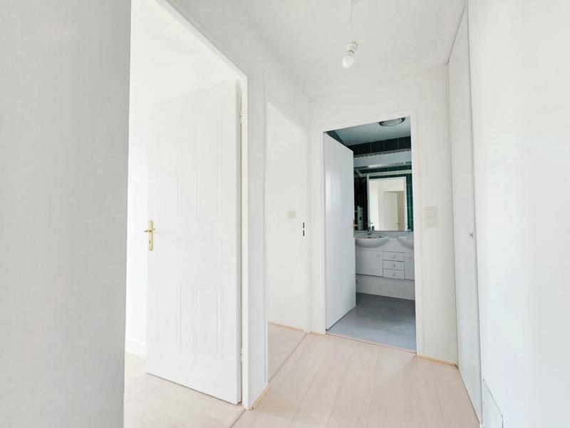 Appartement - 82 m² - 3 pièces