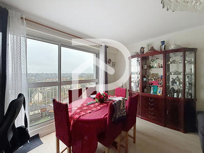 Appartement - 83 m² - 4 pièces