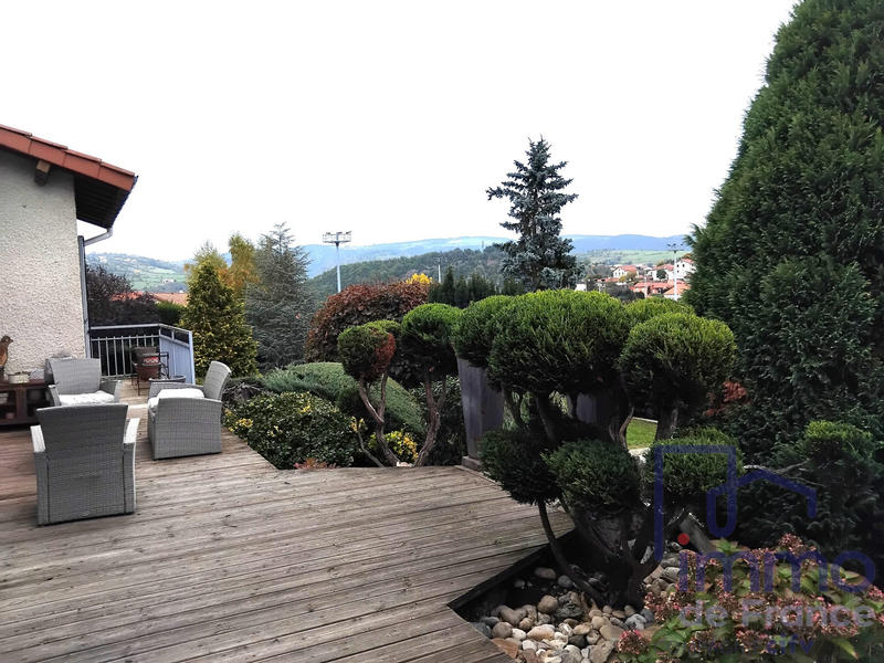 Villa - 168 m² - 5 pièces