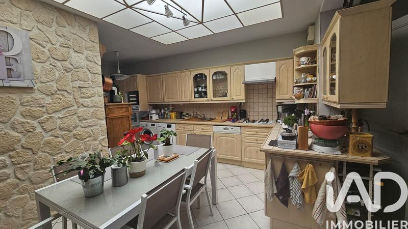 Maison - 83 m² - 4 pièces