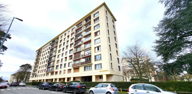 Appartement - 85 m² - 4 pièces