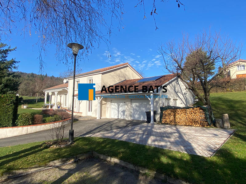 Maison - 144 m² - 6 pièces