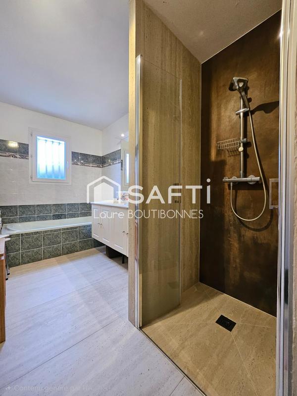 Maison - 140 m² - 6 pièces