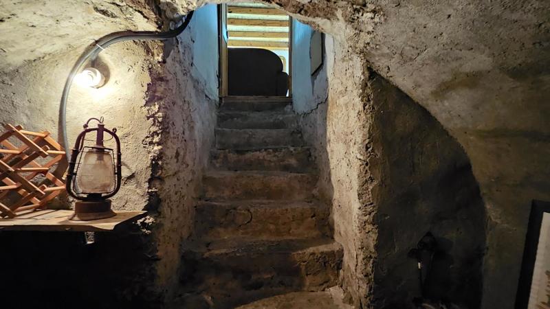 Maison - 210 m² - 7 pièces