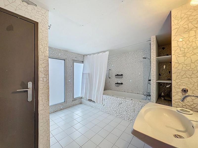 Appartement - 145 m² - 5 pièces