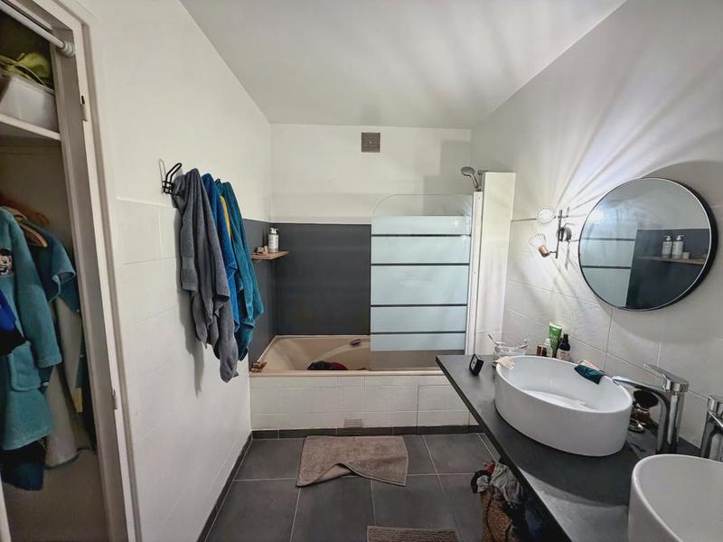 Appartement - 72 m² - 3 pièces