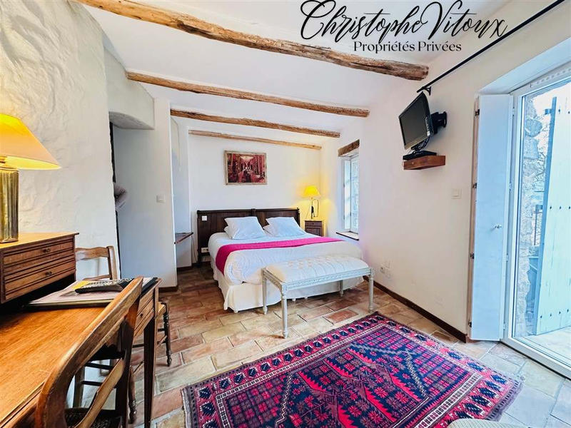 Demeure - 142 m² - 6 pièces