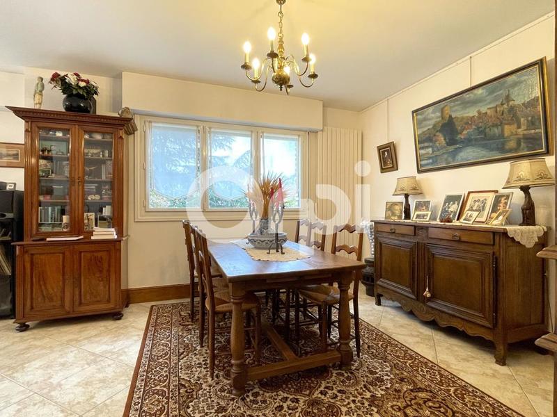 Maison - 178 m² - 6 pièces