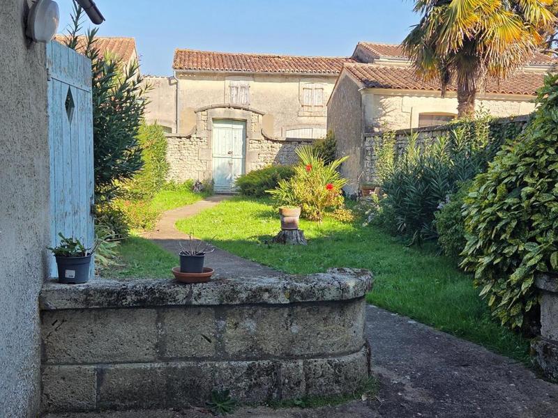 Maison - 192 m² - 8 pièces