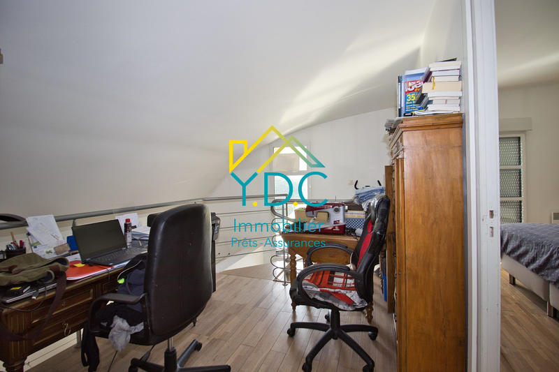 Maison - 205 m² - 8 pièces