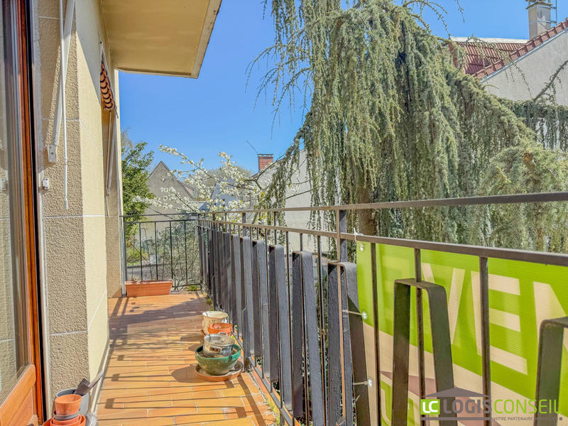 Appartement - 101 m² - 5 pièces