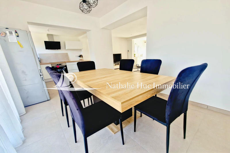 Maison - 102 m² - 4 pièces