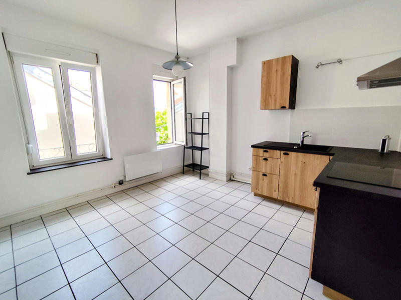 Immeuble - 365 m² - 19 pièces