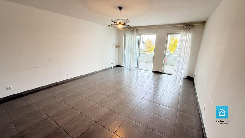 Appartement - 75 m² - 3 pièces