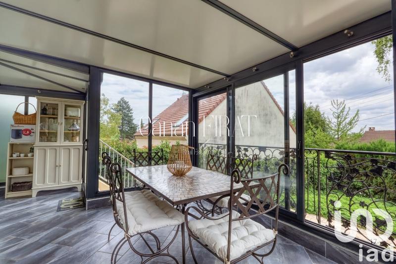 Maison - 195 m² - 7 pièces