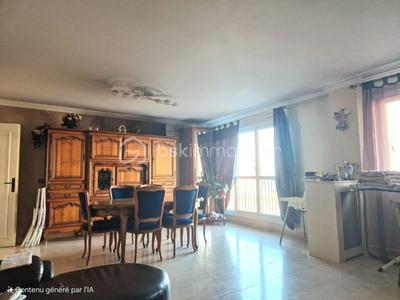 Appartement - 96 m² - 5 pièces